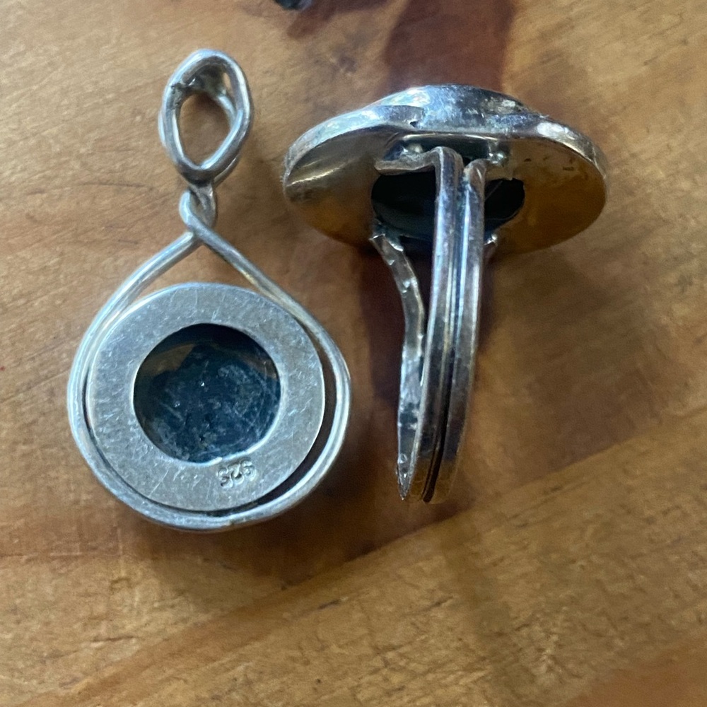 Ring & Pendant Matching Set - Picture 6 of 7